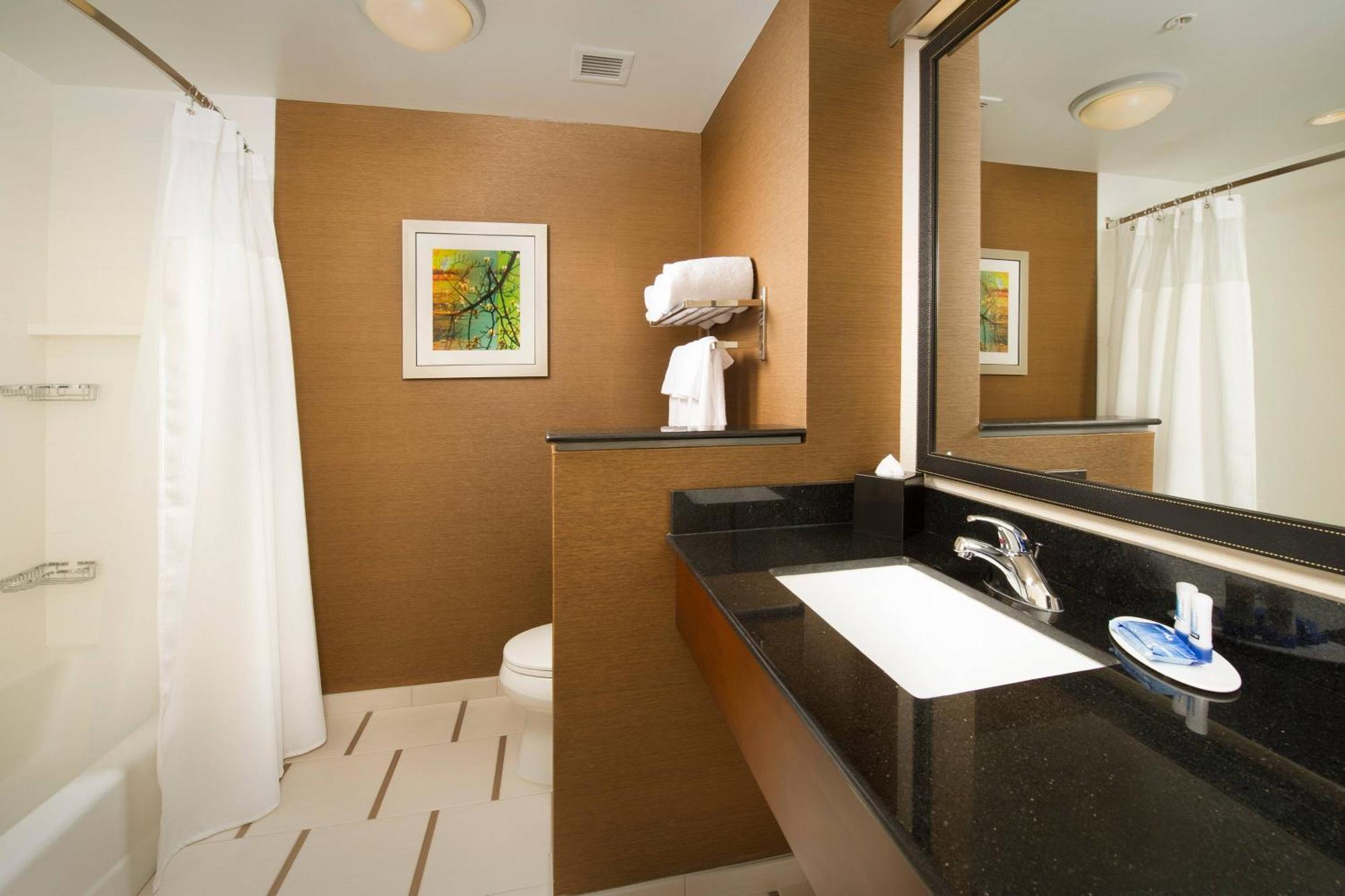 Fairfield Inn & Suites By Marriott Arundel Mills BWI Airport Hanover Bagian luar foto